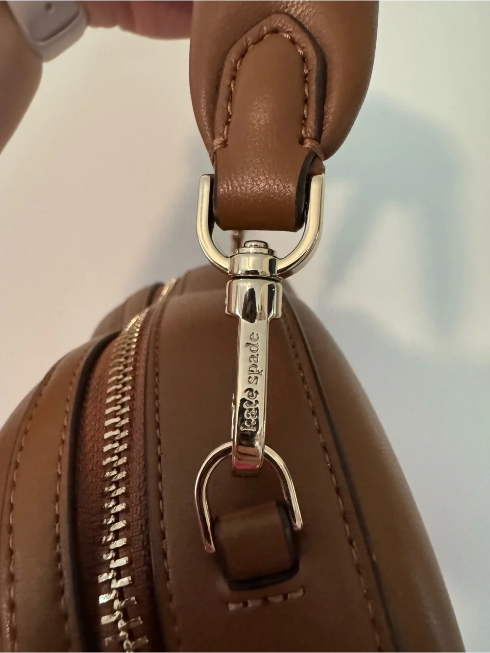 kate spade Brown & Cream Pretzel-Shaped Crossbody Bag with Mustard Packet Zipper - Picture 14 of 17